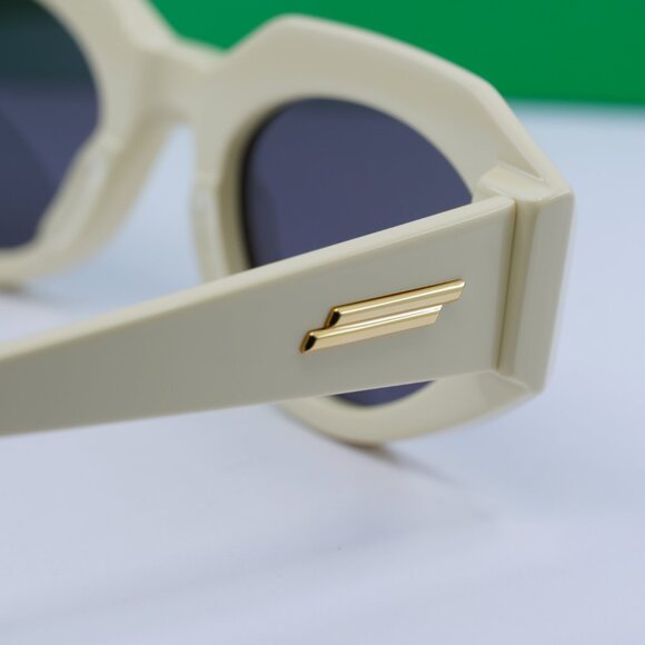 Final Price! Bottega Veneta BV1031S 006 Ivory/Grey Sunglasses main image 4